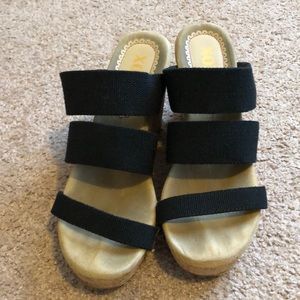 Black sandal